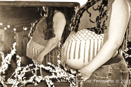 pregnant mother photo portrait Artist Edge Photography